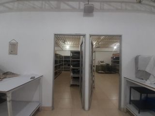 Foto 25 de bodega en arriendo en carora. Cod A1914