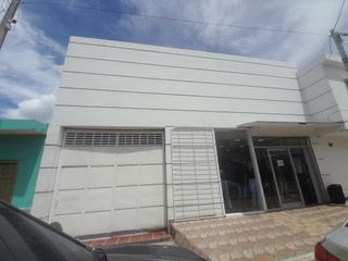 Foto 1 de bodega en arriendo en carora. Cod A1914