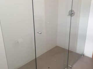 Foto 5 de CASA DE VENTA EN URBANIZACIÓN EL CONDADO