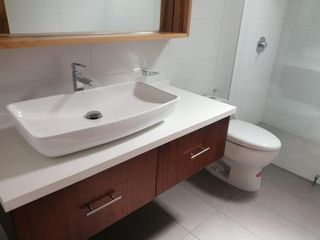 Foto 4 de CASA DE VENTA EN URBANIZACIÓN EL CONDADO