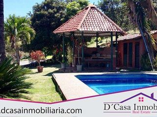 Foto 1 de Quinta de venta- Yunguilla, 10000m2* Terreno 3 dormitorios, piscina.