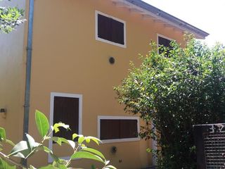 Foto 2 de Casa en Venta en 29 E/ 443 Y 444 City Bell - Alberto Dacal Propiedades