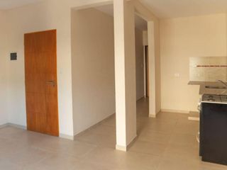 Departamento venta 1 dormitorio 1 baño  balcóny cochera 44 mts 2 - La Plata