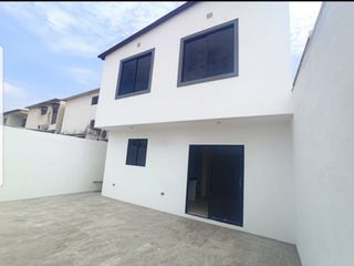 Foto 7 de Nueva Casa en Venta - Urbanización Cataluña (J Luna)