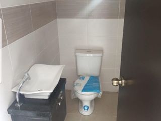Foto 2 de Nueva Casa en Venta - Urbanización Cataluña (J Luna)