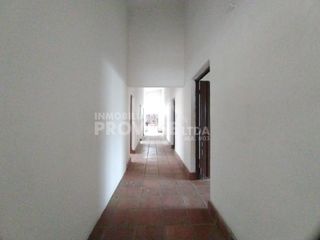 Foto 18 de CASA en ARRIENDO en San Cayetano San Cayetano