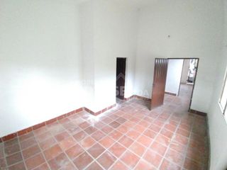 Foto 14 de CASA en ARRIENDO en San Cayetano San Cayetano