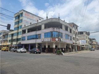 Edificio en Venta, centro de Machala