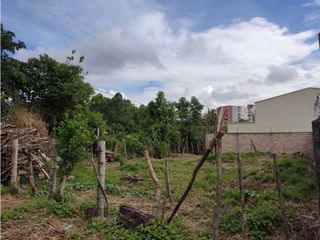 Foto 2 de SE VENDE LOTE 240 MTS2 EXCELENTE UBICACION CRA 9 CON 57 NORTE SECCION MORINDA