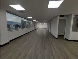Oficina en Arriendo Medellín Sector Poblado