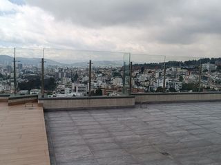 Venta de Suite con balcón a estrenar. Sector: Quito Tenis