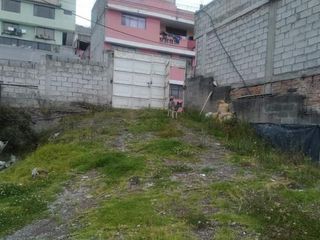 Vendo lote de terreno en Loma de Puengasi con cerramientos