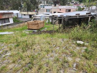 Vendo lote de terreno en Loma de Puengasi con cerramientos