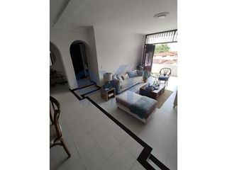 SPACIOUS APARTMENT (160 m2) WITH BEAUTIFUL VIEW OF GREEN AREAS IN CAUDAL VILLAVICENCIO