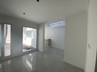 Foto 5 de Casa en venta de 3 dormitorios c/ cochera en Barrio San Jose