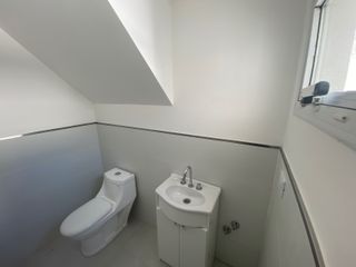 Foto 6 de Casa en venta de 3 dormitorios c/ cochera en Barrio San Jose