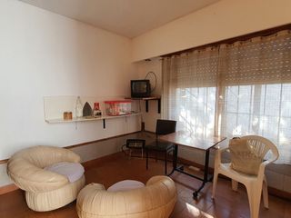 PH en alquiler de 1 dormitorio en Villa Santos Tesei