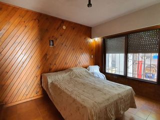 PH en alquiler de 1 dormitorio en Villa Santos Tesei
