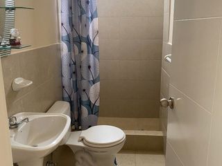 Foto 16 de Venta de casa en Manta de oportunidad  a dos minutos de la playa Inf 099321----