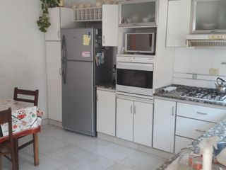 Foto 3 de INCREIBLE OPORTUNIDAD EN BANFIELD OESTE