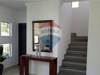 Foto 21 de Casa de venta en Manta  zona sur