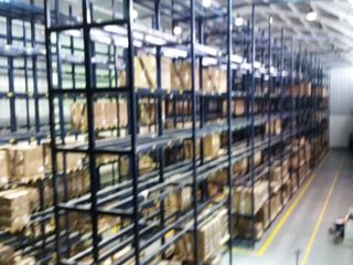 Foto 2 de RENTA - ALQUILER DE BODEGA  420 m2. COMPLEJO DE BODEGAS, SANGOLQUI, CERCA A LAS BODEGAS DEL SUPERMAXI.