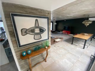 Foto 15 de Divino Rostro Casa estilo minimalista 6 ambientes + parque + pileta