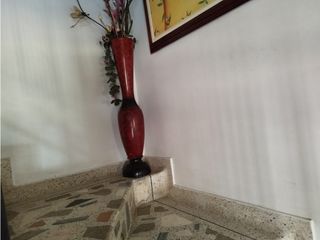 Foto 15 de CASA DE DOS PISOS EN SECTOR RESIDENCIAL PERMUTA EN PARTE DE PAGO