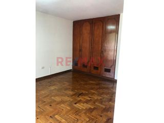 Departamento en Venta en San Borja - More