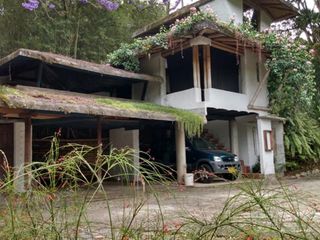 Foto 1 de casa campestre en venta en la buitrera. Cod V8497