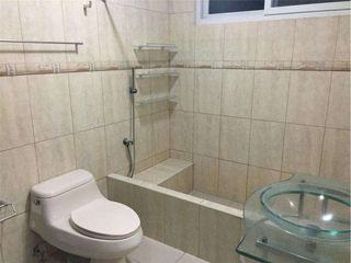 Foto 7 de Venta de casa en condominio zona sur de manta