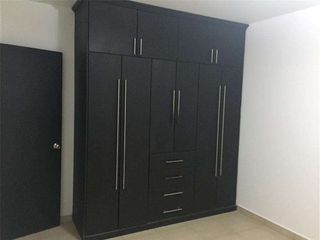Foto 5 de Venta de casa en condominio zona sur de manta