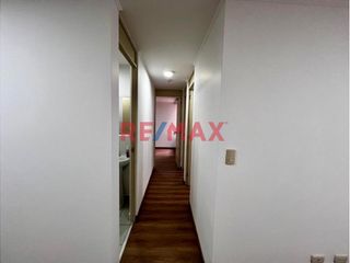 Foto 3 de ALQUILER ¡Tu nuevo hogar te espera! Descubre este lindo y acogedor departamento remodelado, ubicado en el 3er piso con vista interna, excelente ilumin