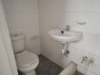 Foto 9 de bodega en arriendo en lleras restrepo. Cod A4982