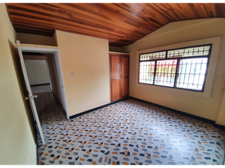 Foto 6 de BODEGA BARRIO GRANJAS