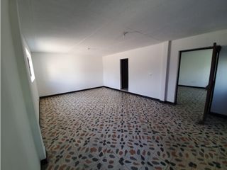 Foto 3 de BODEGA BARRIO GRANJAS