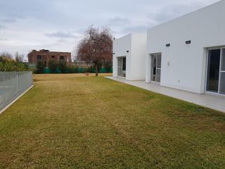 Foto 40 de Casa - Cordoba Capital.