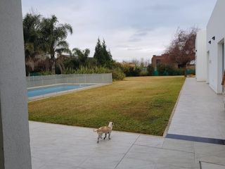 Foto 2 de Casa - Cordoba Capital.