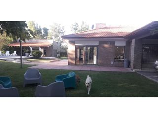 Foto 3 de VENDO CASA QUINTA SAN RAFAEL MENDOZA