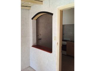 Foto 4 de VENTA CHALET (2) APTOS RECICLAR O EMPRENDIMIENTO EXCELENTE ZONA