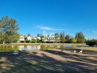 JMR Propiedades | Farm Club | Casa estilo Campo en Venta.