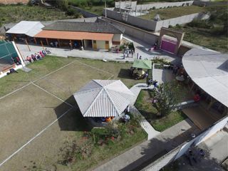 El Quinche, Quinta en renta, 7400 m2, 6 ambientes, Baños, 20 parqueaderos