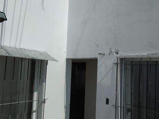 PH en venta - 1 dormitorio 1 baño - 60mts2 - Gambier, La Plata