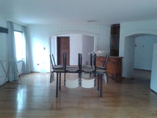 Foto 5 de SE VENDE propiedad corazón de manzana en barrio centenario 2000m2