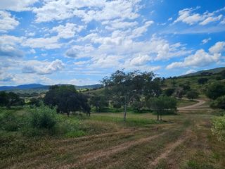 Foto 9 de TERRENO ESQUINA EN VENTA LAS CAÑADAS 1286 M2