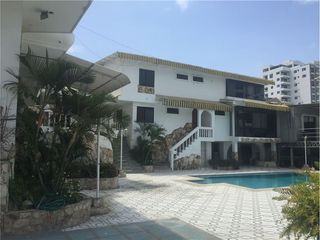 Foto 3 de Casa de venta en Manta, zona centro sur