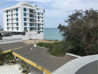 Foto 17 de Casa de venta en Manta, zona centro sur