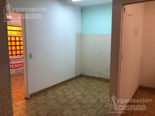 Oficina / Consultorio / Local en Venta Martínez