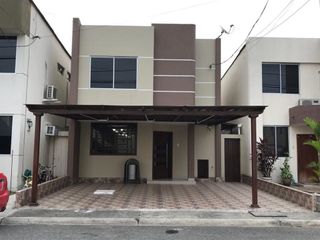 Foto 1 de VENTA DE CASA DE 3 HABITACIONES EN CATALUÑA