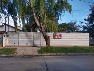 Foto 1 de Casa para 2 Familias en venta en Don Torcuato